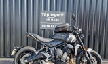 TRIUMPH TRIDENT 660