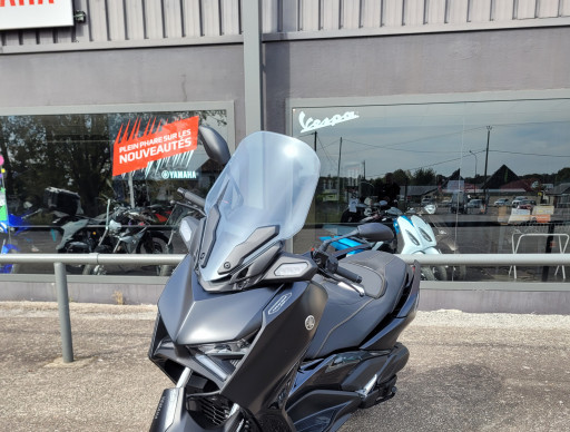 YAMAHA XMAX 125 TECH MAX