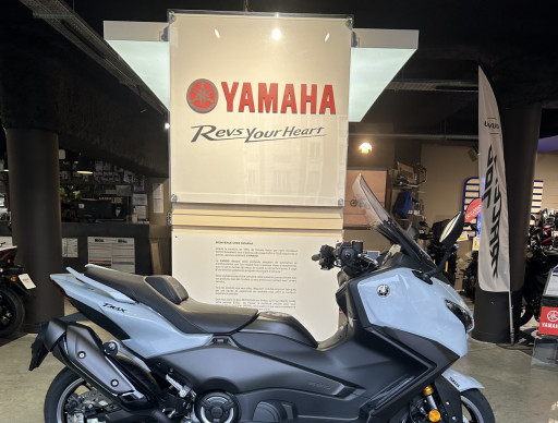 YAMAHA XP T-MAX 560 TECH MAX GARANTIE CONSTRUCTEUR DECEMBRE 2025