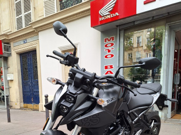 SUZUKI GSX-8S A2