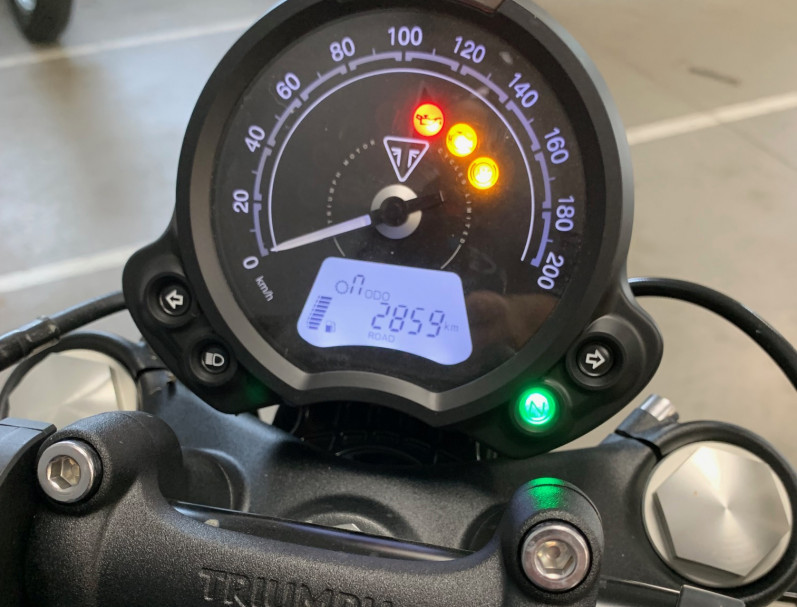 TRIUMPH Bonneville Bobber 1200