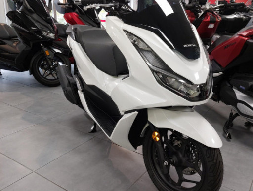PCX125