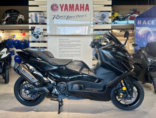 YAMAHA XP T-MAX 560 TECH MAX MONSTER 182€/MOIS* GTIE 5 ANS** +DE 2000€ D
