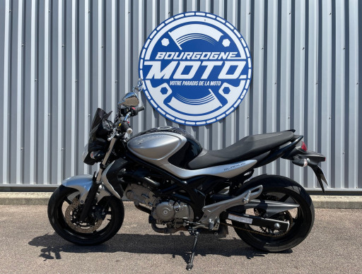 SUZUKI GLADIUS 650