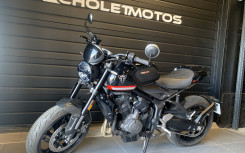 TRIUMPH TRIDENT 660