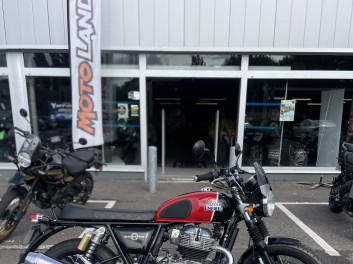 ROYAL ENFIELD INTERCEPTOR 650