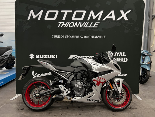 SUZUKI GSX-8R