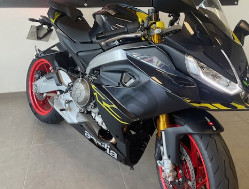 APRILIA RS 660 A2 - LEASING 121 € / MOIS *