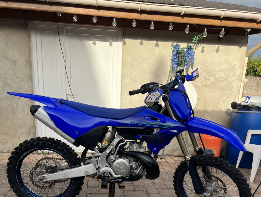 YAMAHA YZ250