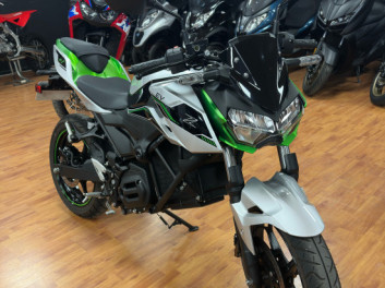 KAWASAKI ZE-1 ELECTRIQUE 125cm3