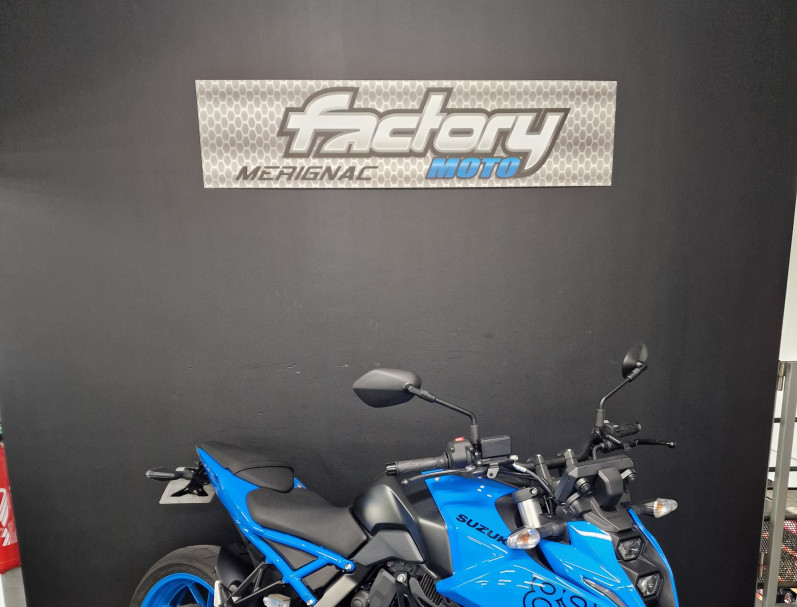 SUZUKI GSX-8S