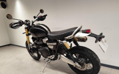 TRIUMPH SCRAMBLER 1200 XE / 2024 / 10.200 km