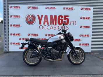 YAMAHA XSR 700 XTRIBUTE