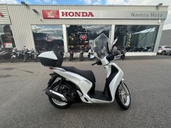 HONDA SH125AD