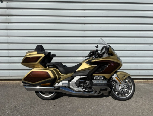 HONDA GOLDWING TOURING DCT 18000