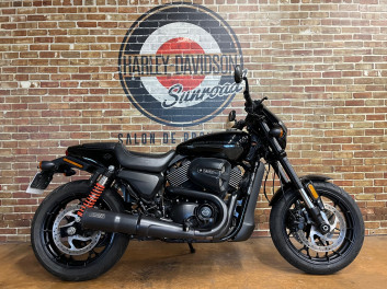 HARLEY-DAVIDSON STREET ROD 750