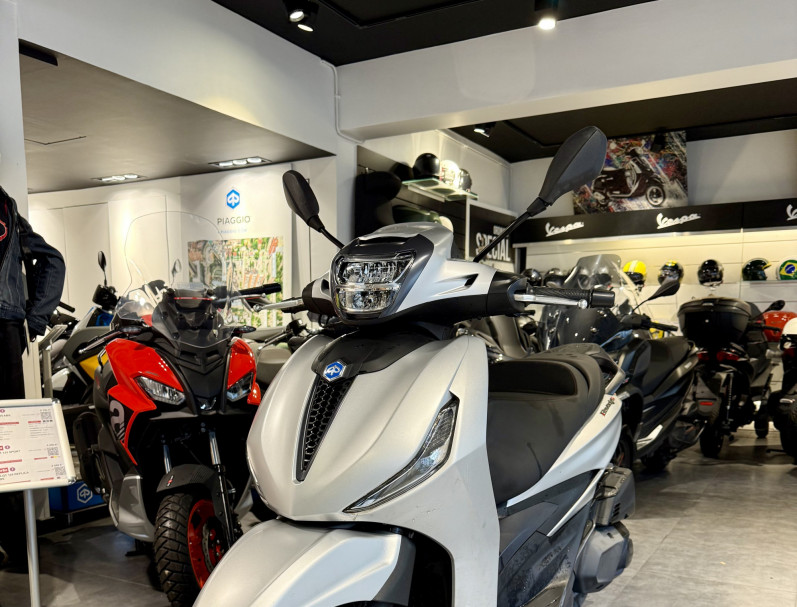 PIAGGIO BEVERLY 400 sport