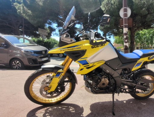 SUZUKI DL V-STROM 1050