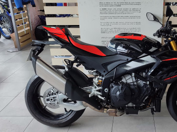 APRILIA TUONO 1100 V4 FACTORY