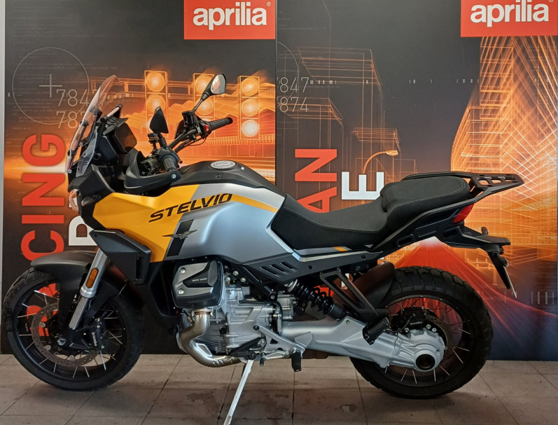 MOTO GUZZI STELVIO 1200 FULL OPTION GRT 18 MOIS