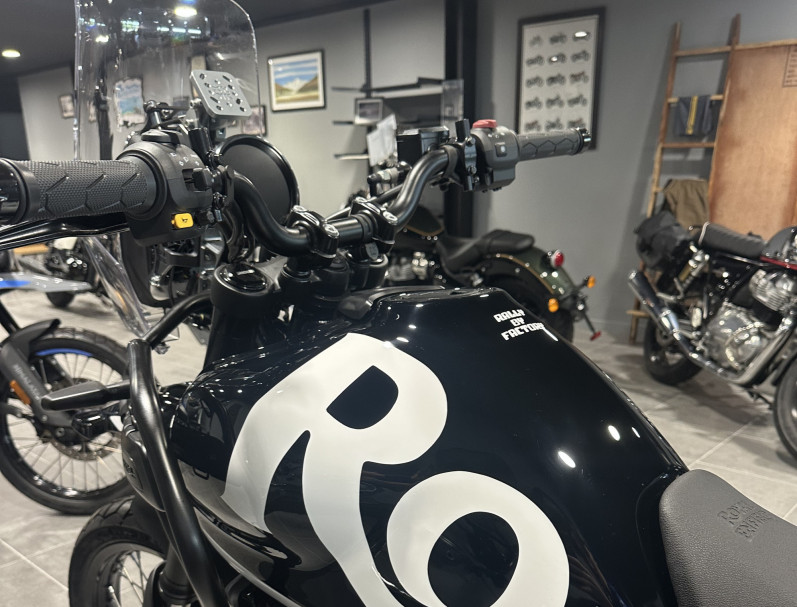 ROYAL ENFIELD HIMALAYAN 450