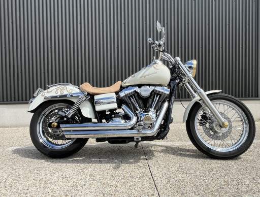 HARLEY-DAVIDSON DYNA SUPER GLIDE 1584 CUSTOM
