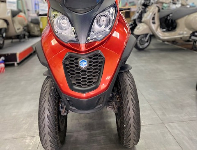 PIAGGIO MP3 500