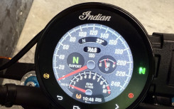INDIAN FTR 1200 R CARBON PREMIUM 700kms!