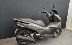 HONDA PCX 125 REVISE ET GARANTI 12 MOIS !