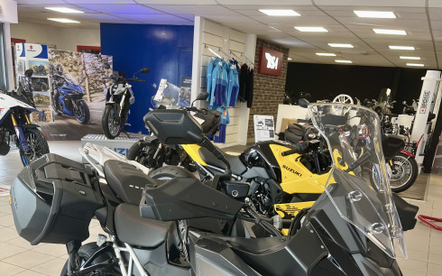 SUZUKI GSX-S 1000 GX (Pack GX+)