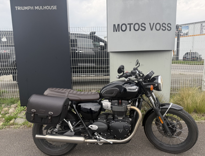 TRIUMPH Bonneville T100