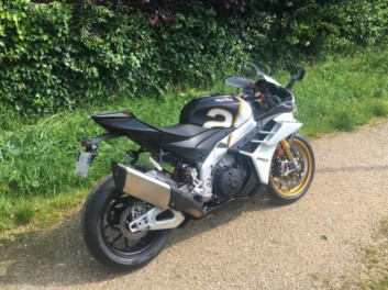 APRILIA RSV4 1100 RF - FACTORY