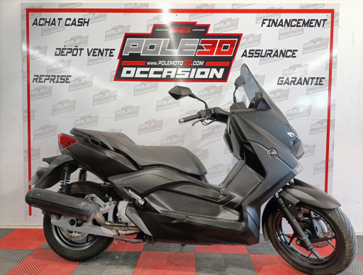 YAMAHA X-MAX 125