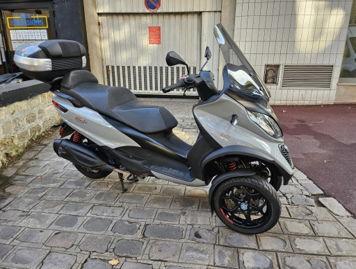 PIAGGIO MP3 350