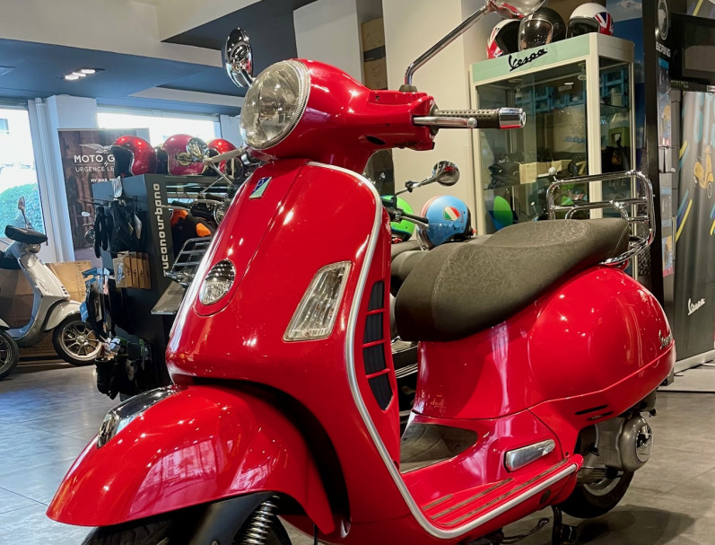 VESPA GTS 125IE SUPER