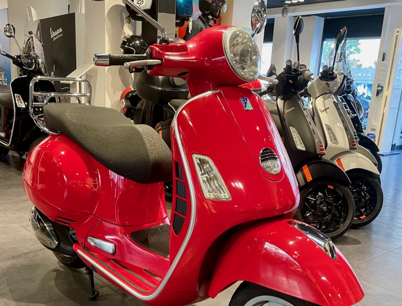 VESPA GTS 125IE SUPER