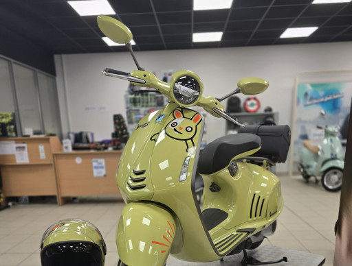 VESPA 946 Bunny