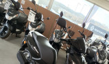 SCOOTER PEUGEOT KISBEE 4t neuf
