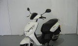 SCOOTER PEUGEOT KISBEE 4t neuf