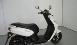 SCOOTER PEUGEOT KISBEE 4t neuf