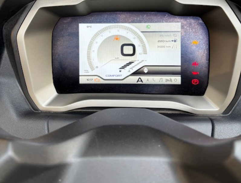 PIAGGIO MP3 530 HPE EXCLUSIVE