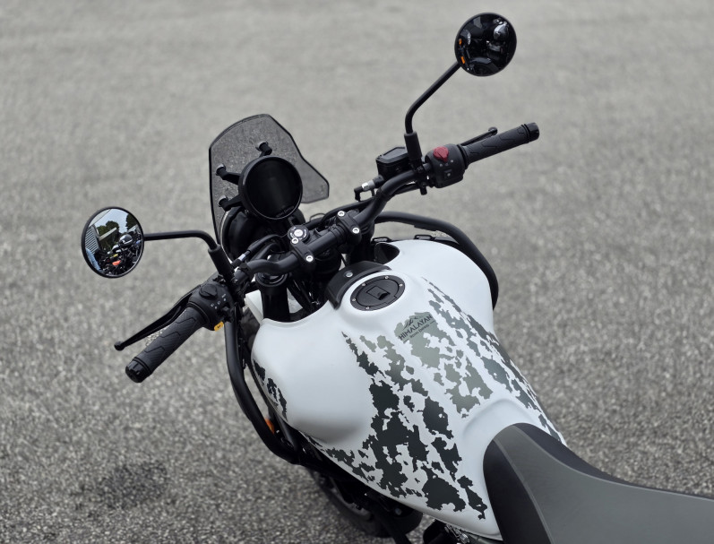 ROYAL ENFIELD 450 HIMALAYAN