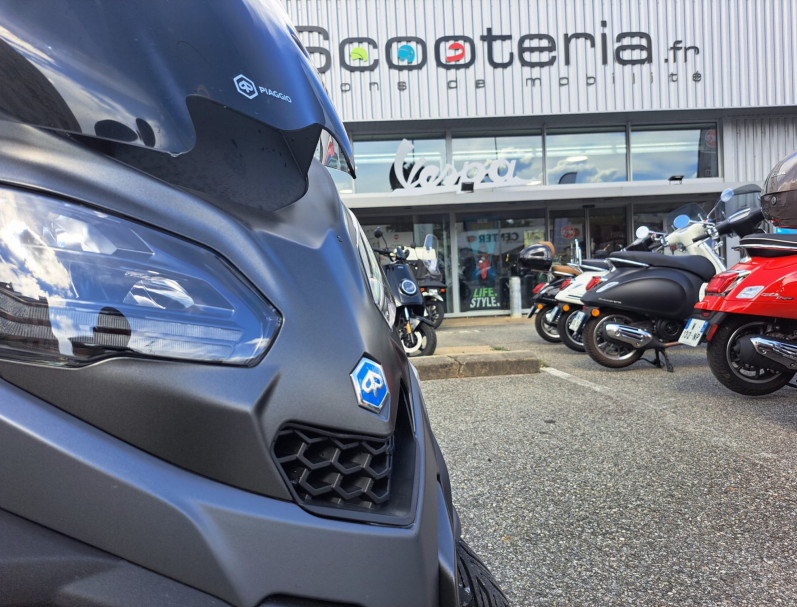 PIAGGIO MP3 530 HPE EXCLUSIVE