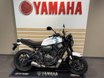 YAMAHA XSR 700
