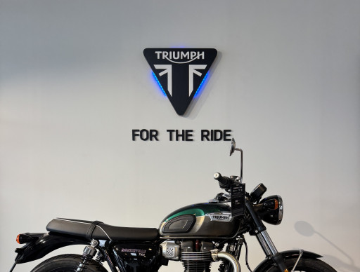 TRIUMPH BONNEVILLE T100 900 pour 207€ mois chez Triumph Agen