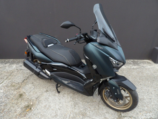 YAMAHA XMAX 300 Tech Max