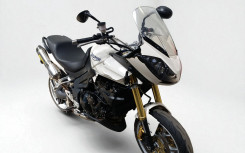 TRIUMPH TIGER 1050