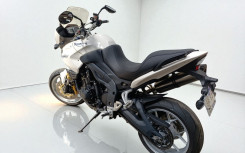 TRIUMPH TIGER 1050