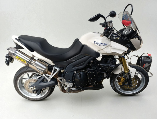 TRIUMPH TIGER 1050