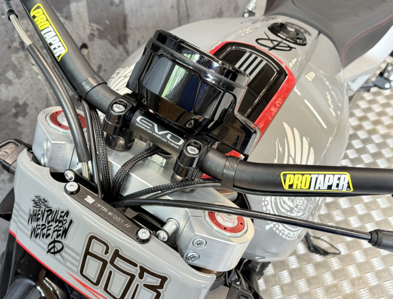 INDIAN FTR 1200 UNIQUE "FASTHOUSE" 36000€